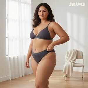 Skims Fits Everybody Thong NWT Black 3XL